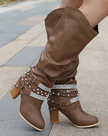 Anmutige Orthopädische Stiefel für modernen Look