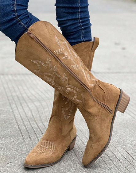 Ivette® | High boots with equestrian embroidery
