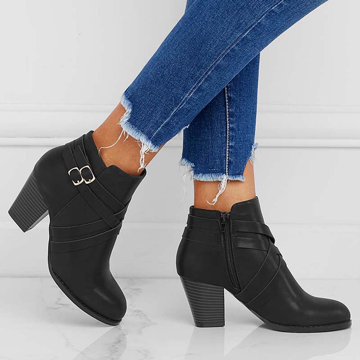 Anmutige Orthopädische Stiefel für modernen Look