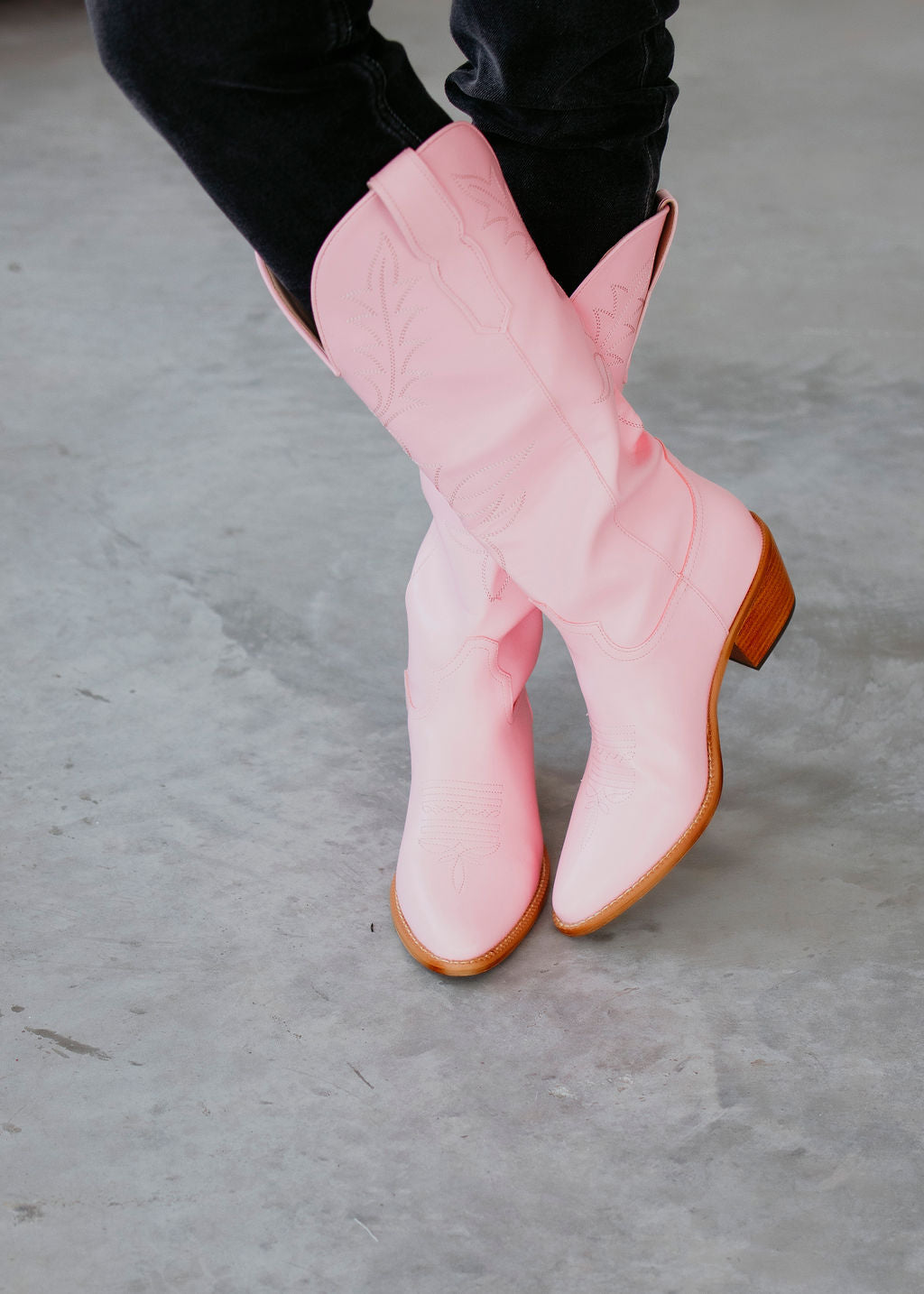 Elegante Orthopädische Stiefel für jeden Schritt