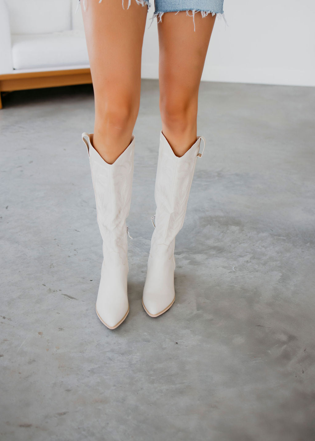 Anmutige Orthopädische Stiefel für modernen Look