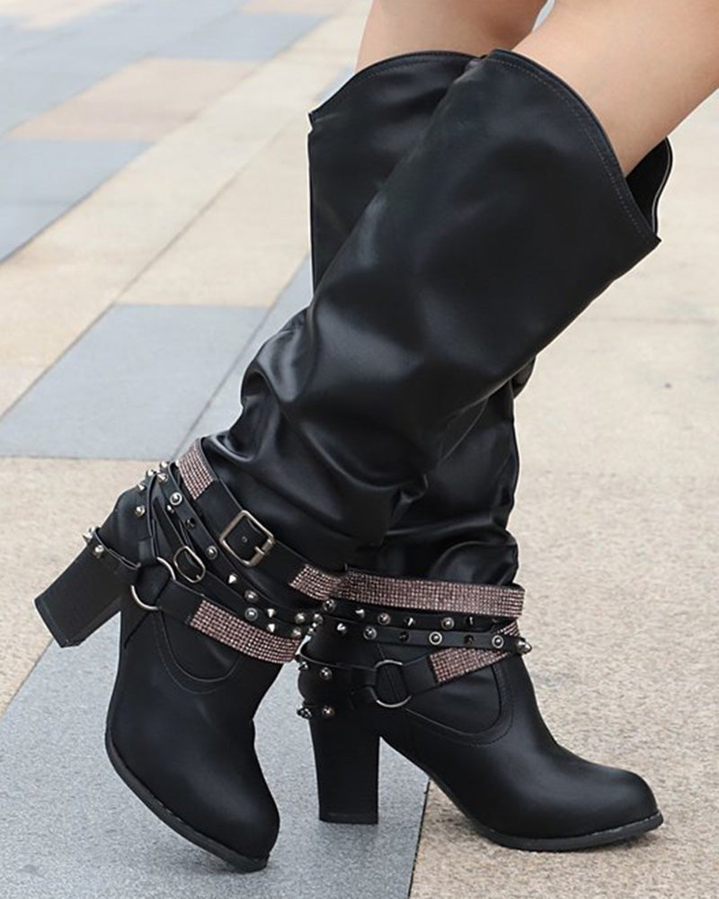 Anmutige Orthopädische Stiefel für modernen Look