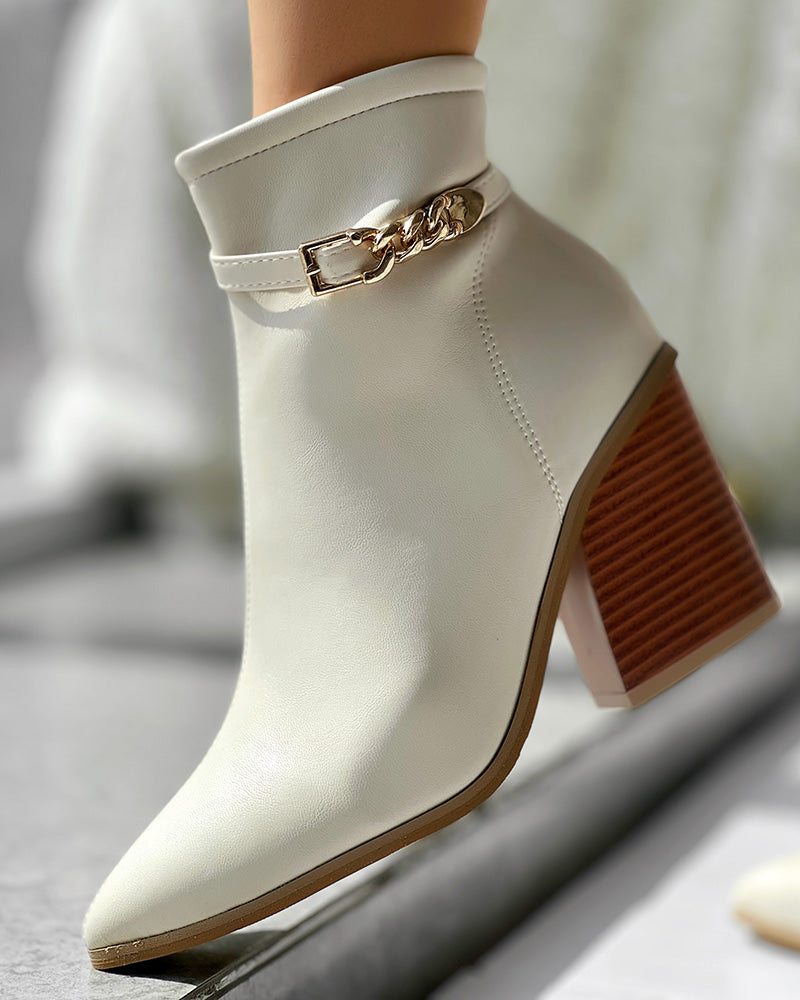 Klassische Orthopädische Stiefel mit zeitlosem Stil