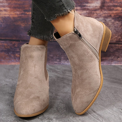 Klassische Orthopädische Stiefel mit zeitlosem Stil