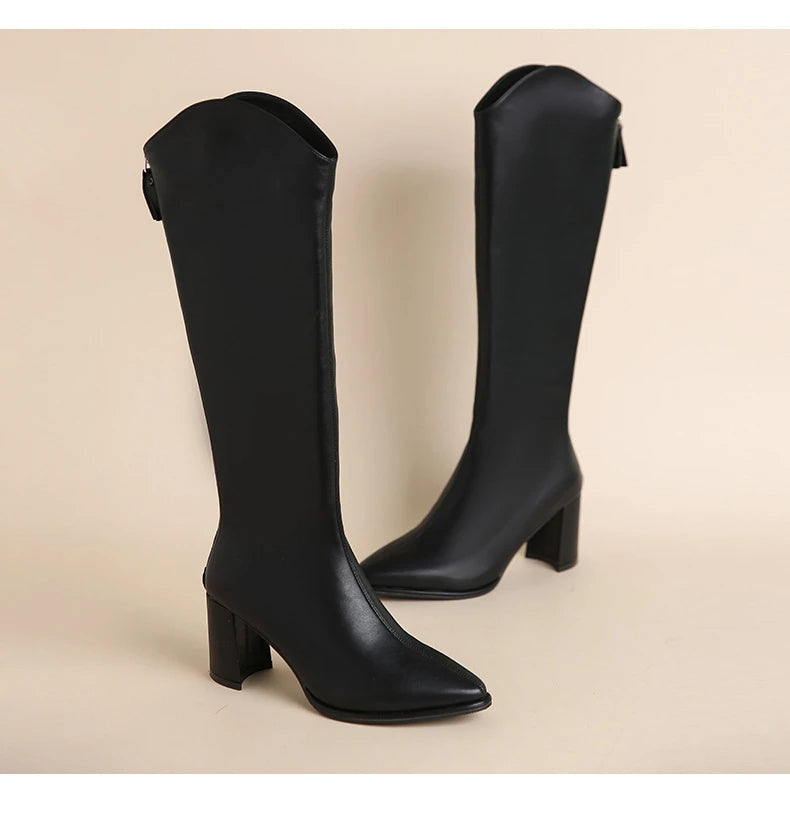 Klassische Orthopädische Stiefel mit zeitlosem Stil