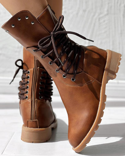 Schicke Orthopädische Stiefel mit einzigartigem Design