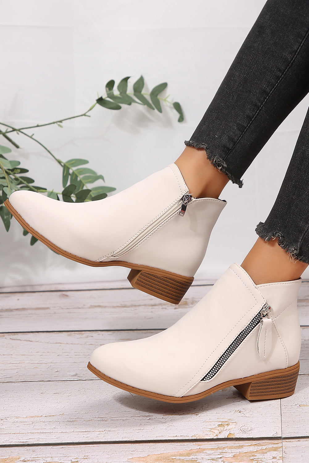 Schicke Orthopädische Stiefel mit einzigartigem Design