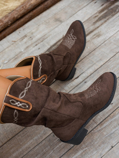 Klassische Orthopädische Stiefel mit zeitlosem Stil