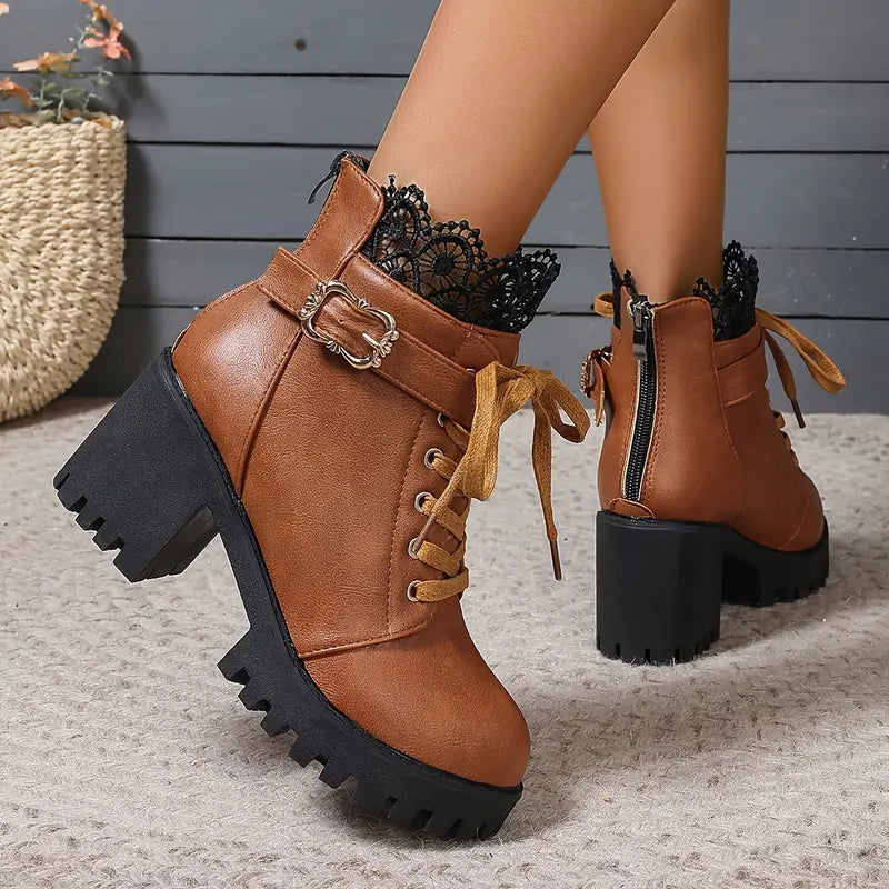 Klassische Orthopädische Stiefel mit zeitlosem Stil