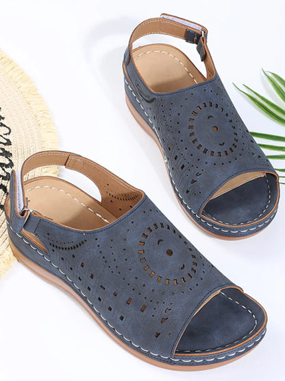 MW | ethnisches Muster geschlagene hohle Klettverschluss Retro Sandale
