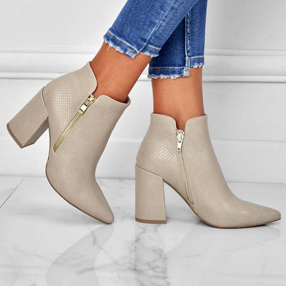Bequeme Orthopädische Stiefel für den Alltag