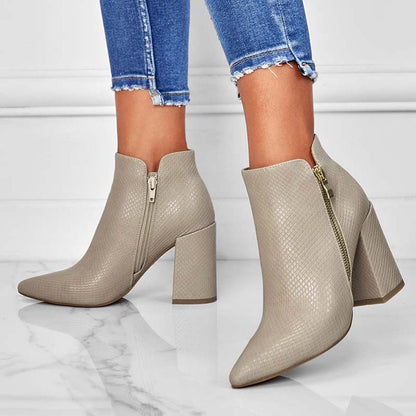 Bequeme Orthopädische Stiefel für den Alltag