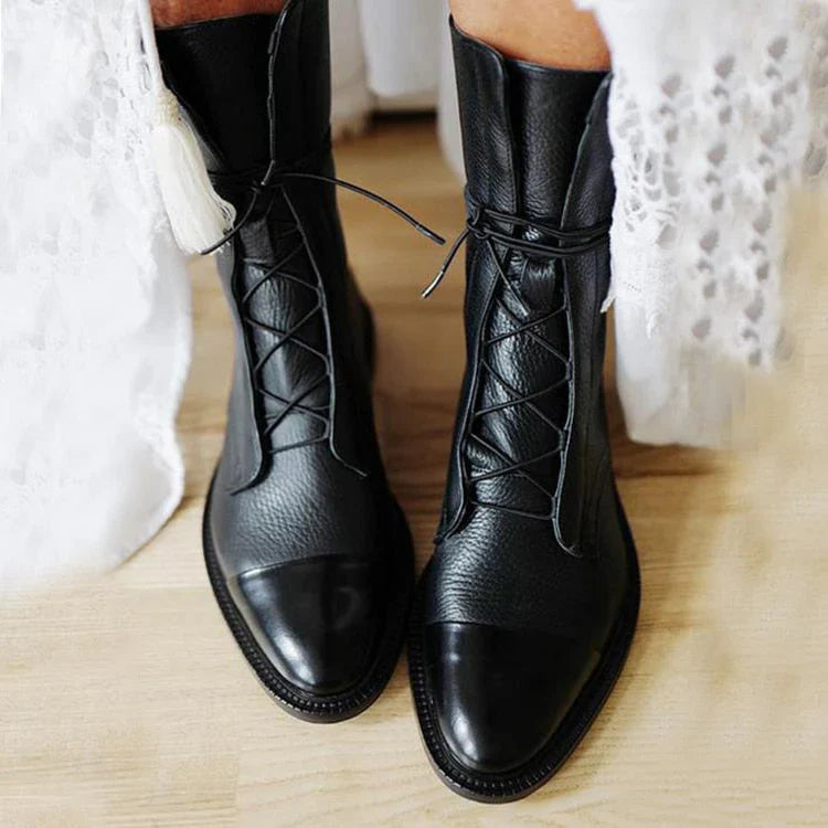 Klassische Orthopädische Stiefel mit zeitlosem Stil