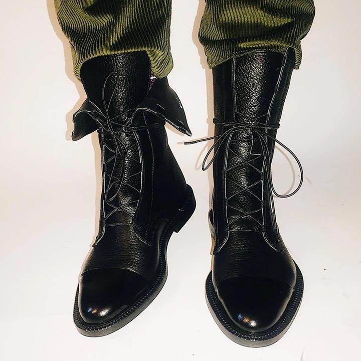 Bequeme Orthopädische Stiefel für den Alltag