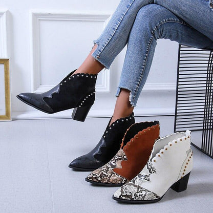 Anmutige Orthopädische Stiefel für modernen Look