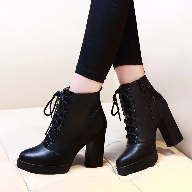 Vielseitige und stützende orthopädische Stiefel