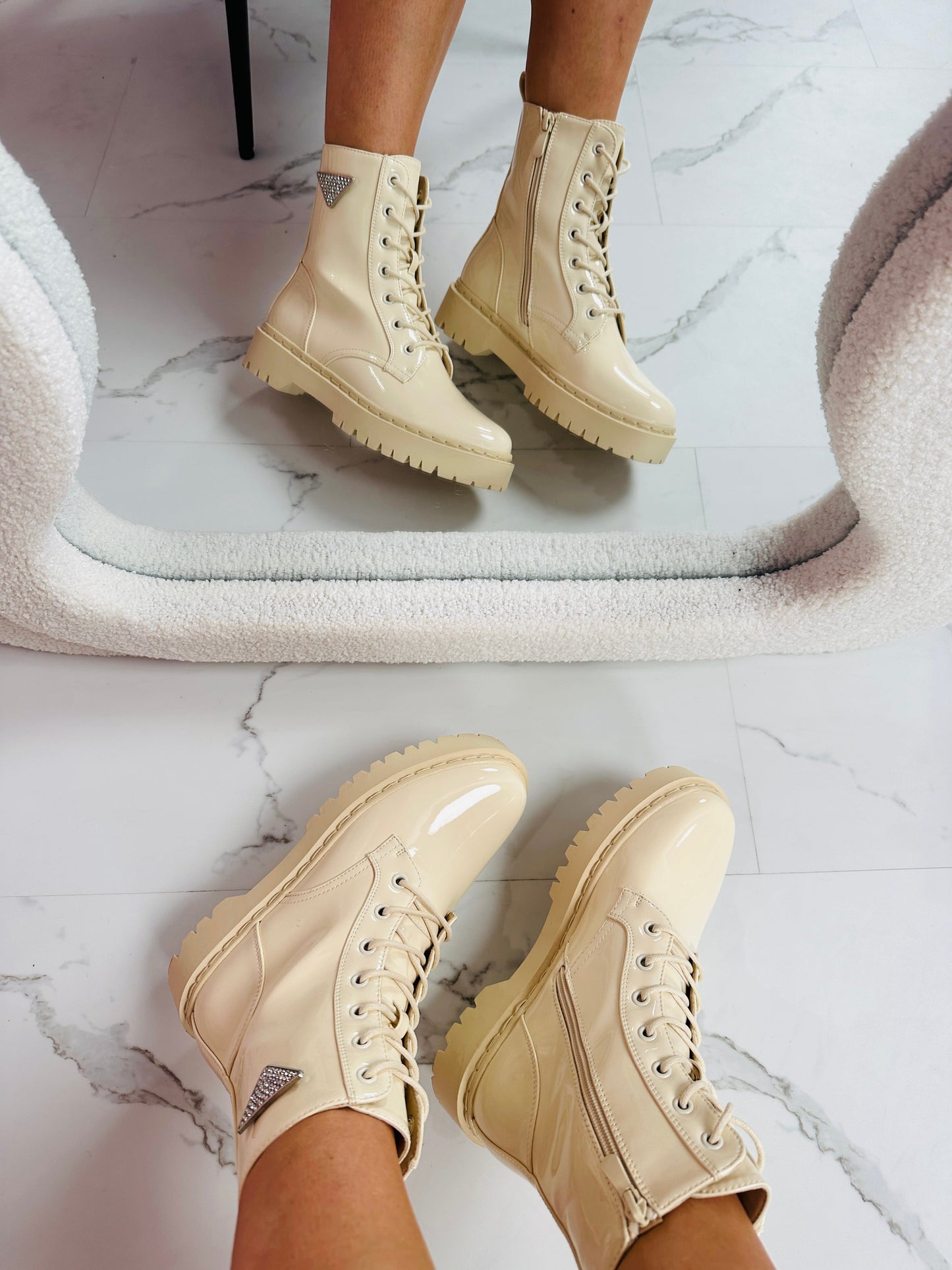 Bequeme Orthopädische Stiefel für den Alltag