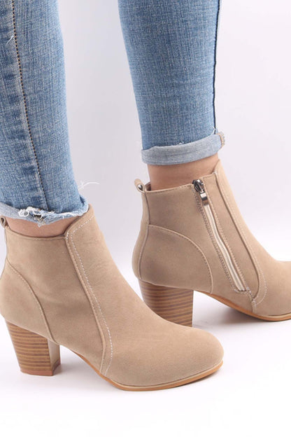 Elegante Orthopädische Stiefel für jeden Schritt