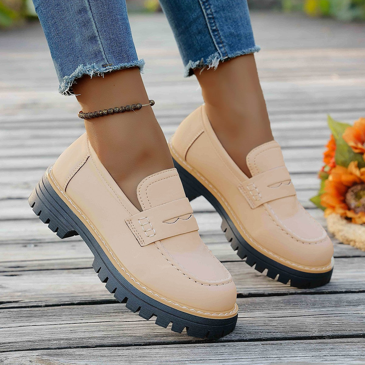Klassische Orthopädische Schuhe mit zeitlosem Stil
