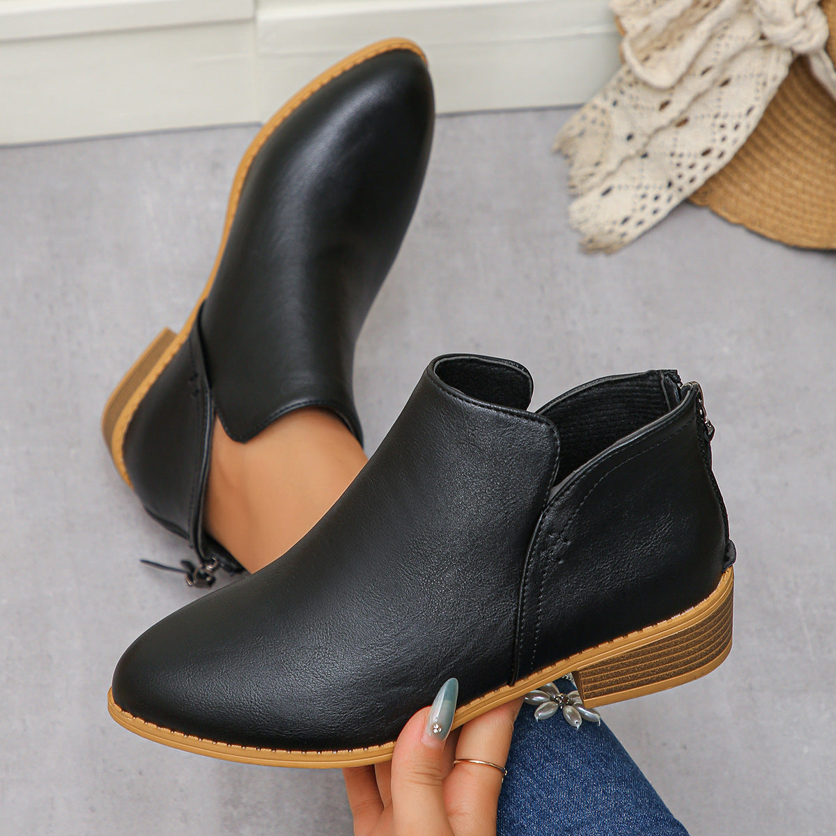 Anmutige Orthopädische Stiefel für modernen Look