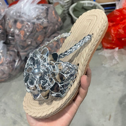 Schicke Orthopädische Sandalen mit einzigartigem Design