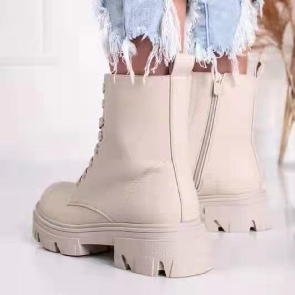 Wunderschön gefertigte Orthopädische Stiefel
