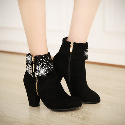 Schicke Orthopädische Stiefel mit einzigartigem Design