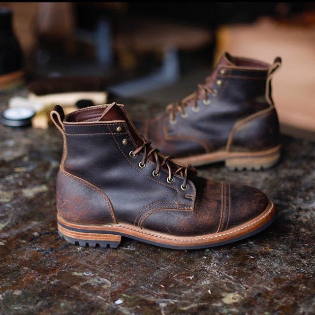 Vintage inspirierte Orthopädische Stiefel