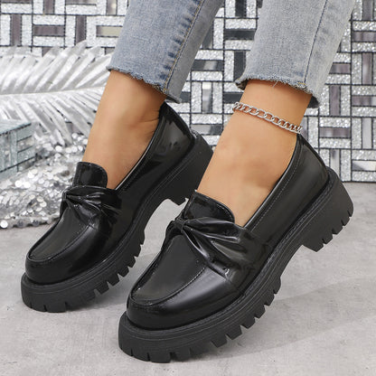 Schicke Orthopädische Schuhe mit einzigartigem Design