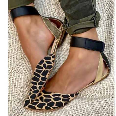 Schicke Orthopädische Sandalen mit einzigartigem Design