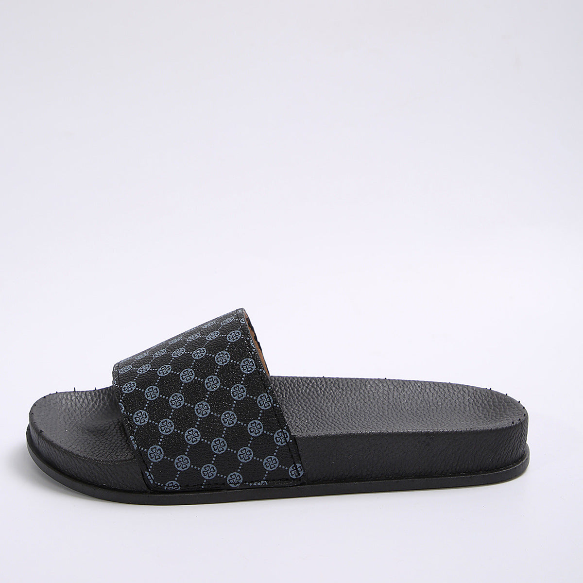 Anmutige Orthopädische Sandalen für modernen Look