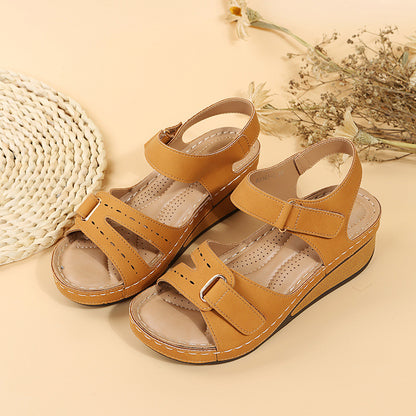 Schicke Orthopädische Sandalen mit einzigartigem Design