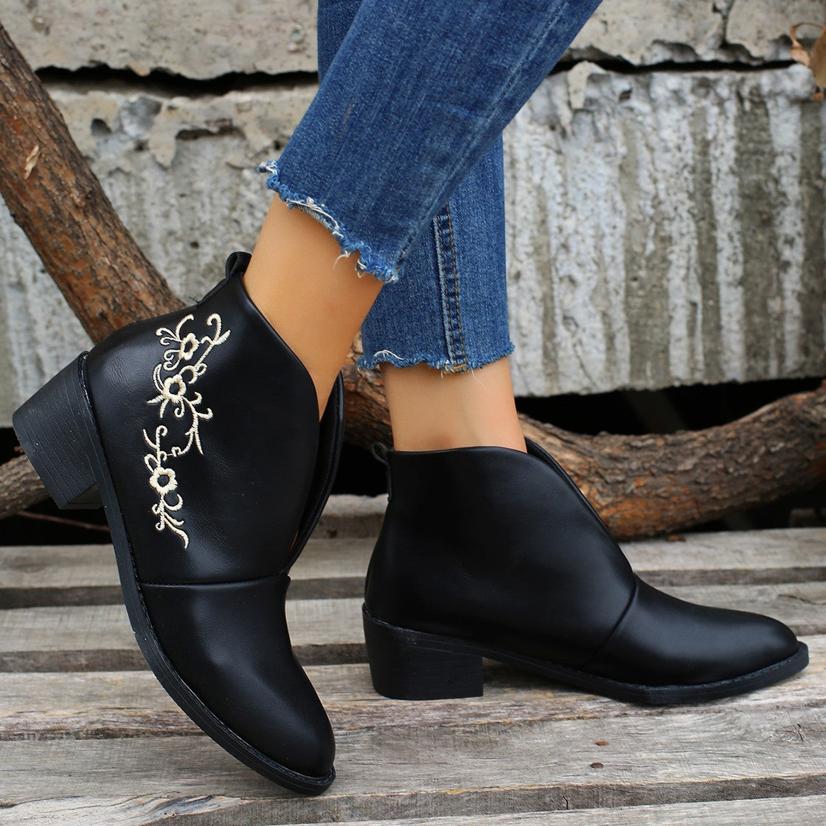 Klassische Orthopädische Stiefel mit zeitlosem Stil