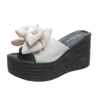 Schicke Orthopädische Sandalen mit einzigartigem Design