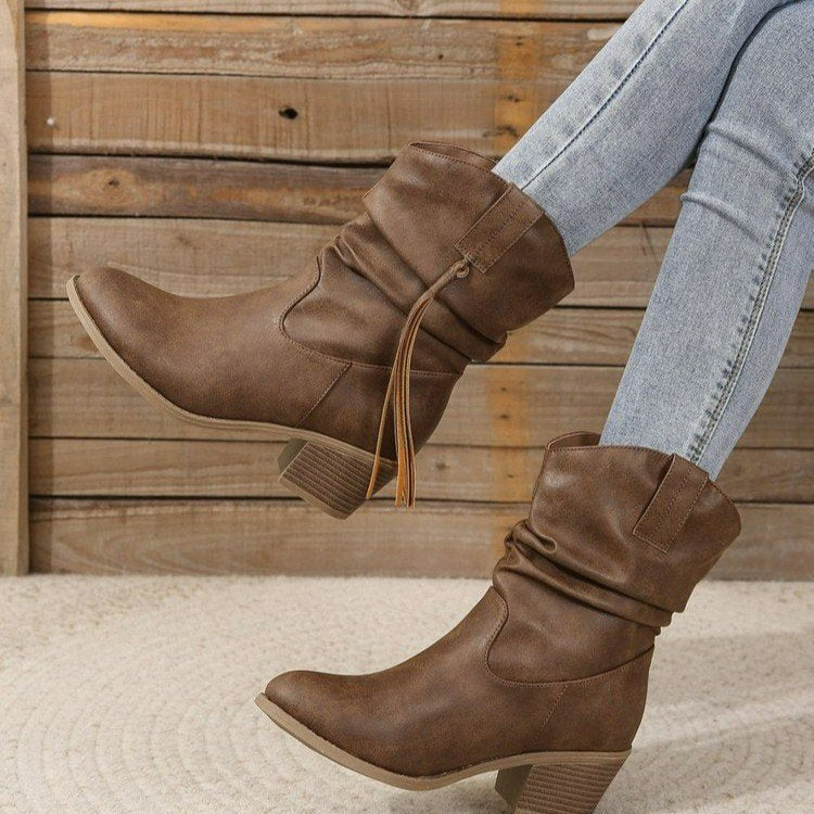 Klassische Orthopädische Stiefel mit zeitlosem Stil