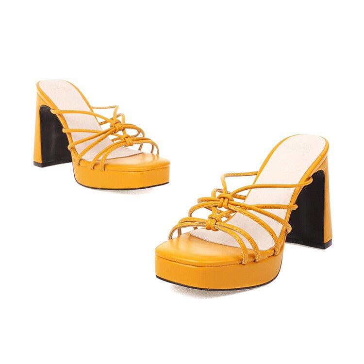 Klassische Orthopädische Sandalen mit zeitlosem Stil