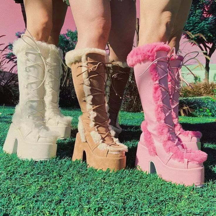 Klassische Orthopädische Stiefel mit zeitlosem Stil