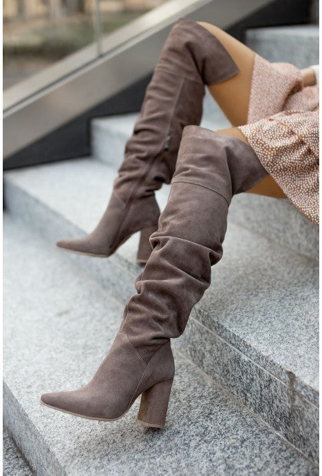 Wunderschön gefertigte Orthopädische Stiefel