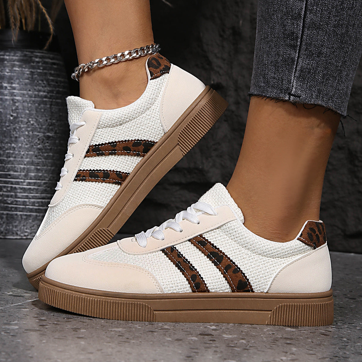 Stilvolle Orthopädische Sneakers für jeden Anlass