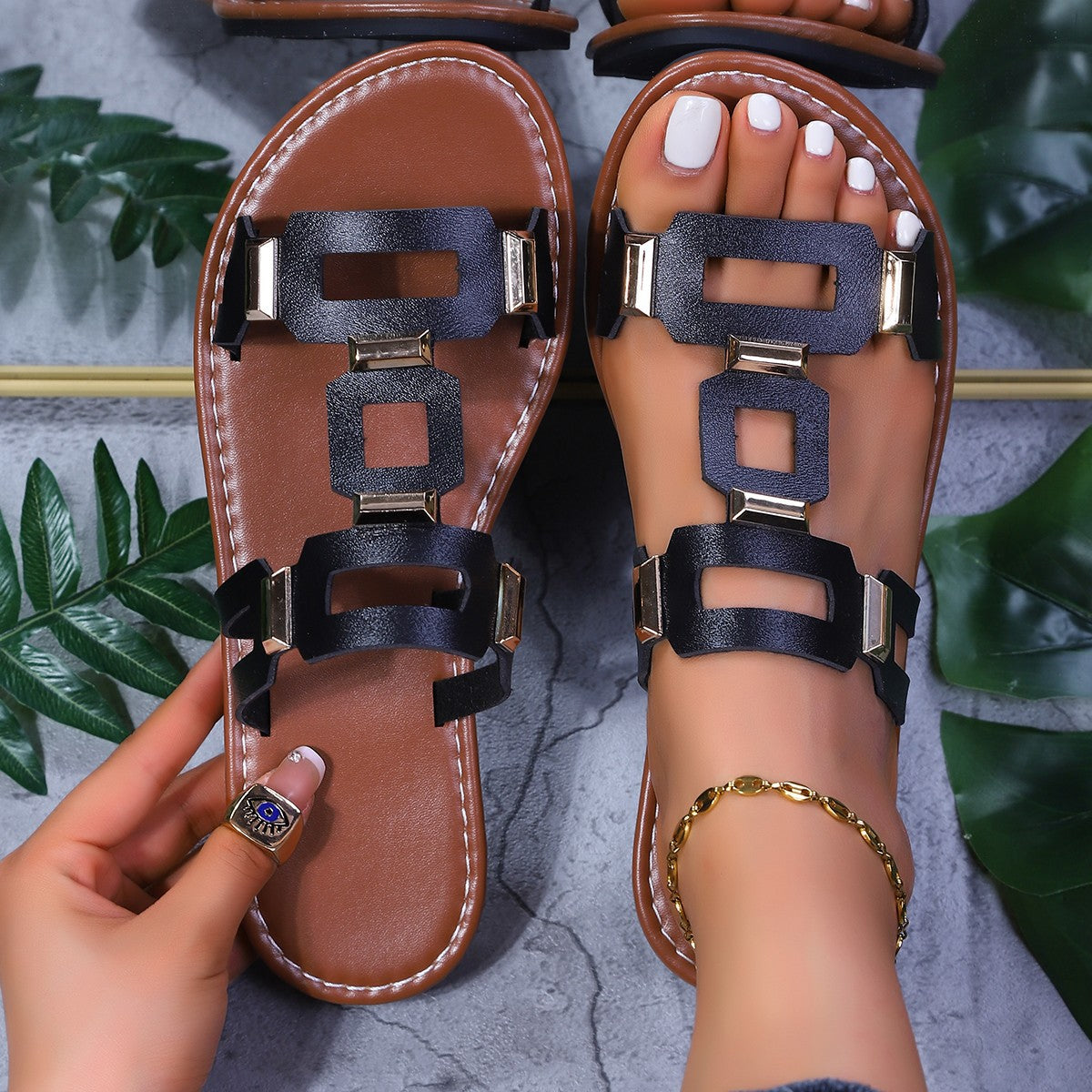 Klassische Orthopädische Sandalen mit zeitlosem Stil