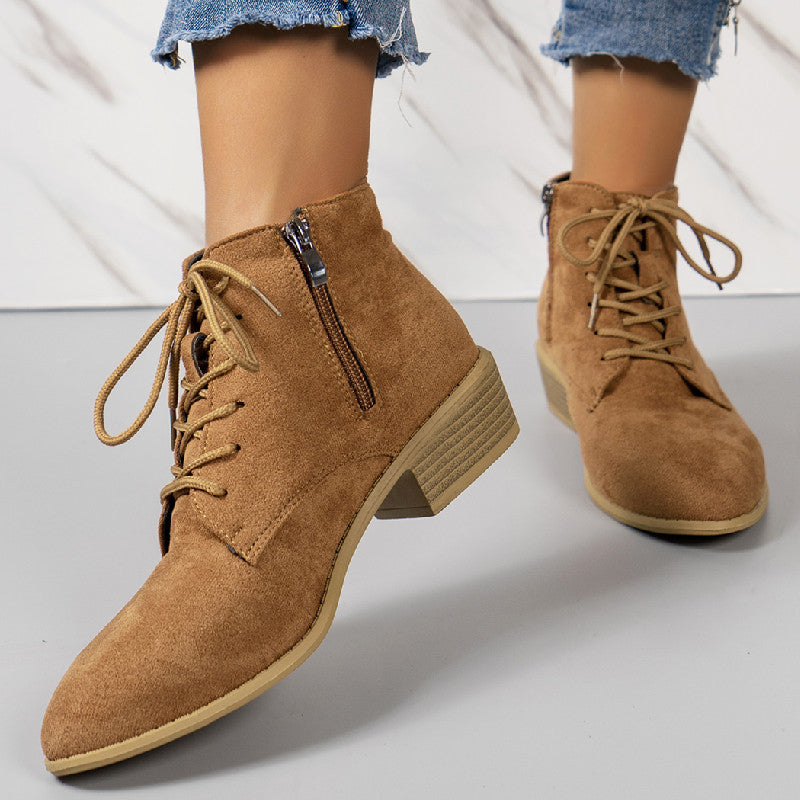 Schicke Orthopädische Stiefel mit einzigartigem Design