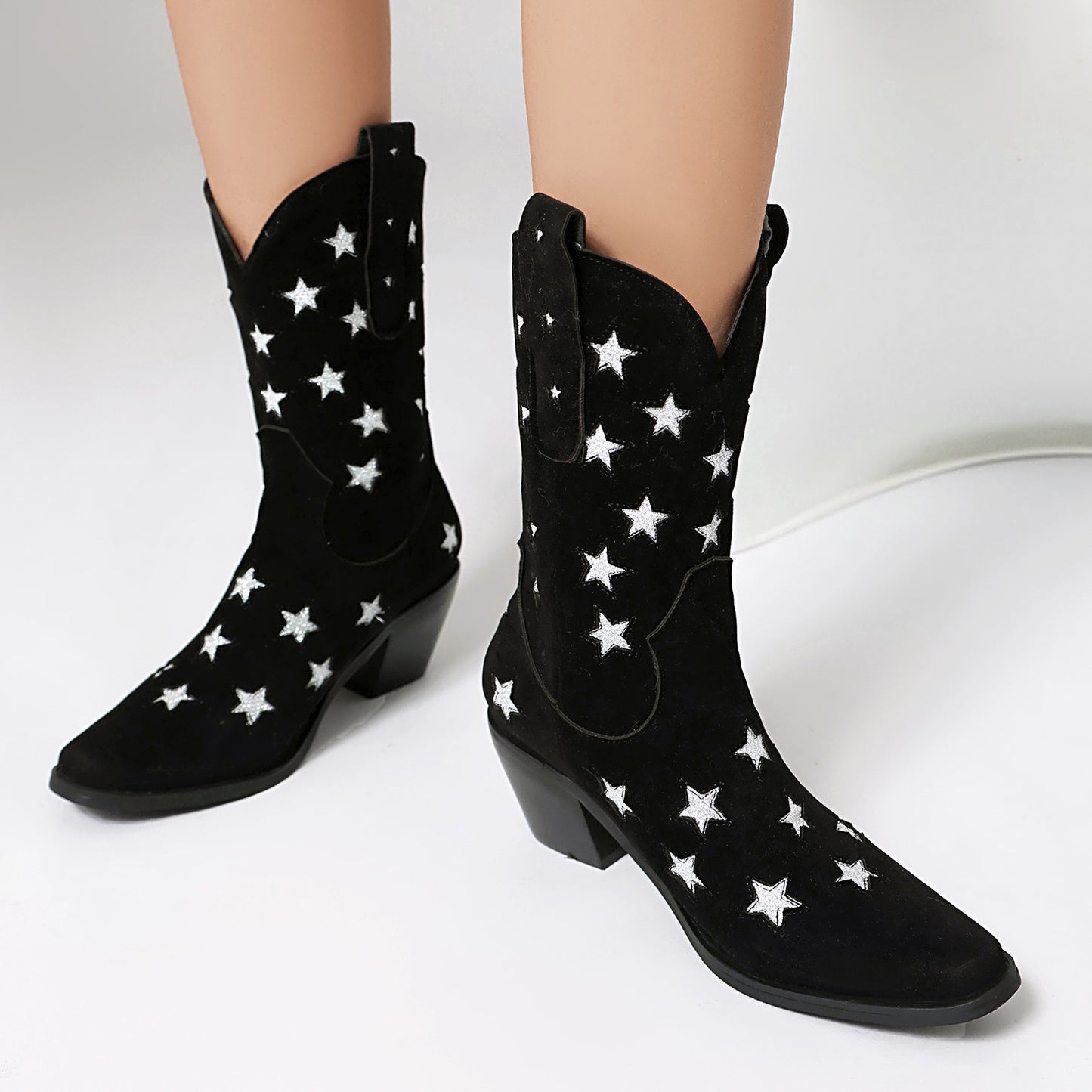 Schicke Orthopädische Stiefel mit einzigartigem Design