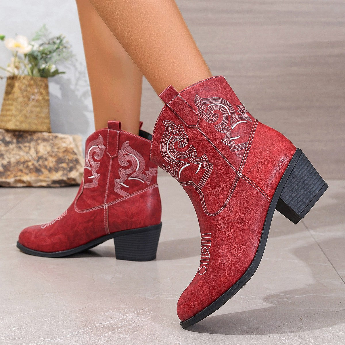 Klassische Orthopädische Stiefel mit zeitlosem Stil