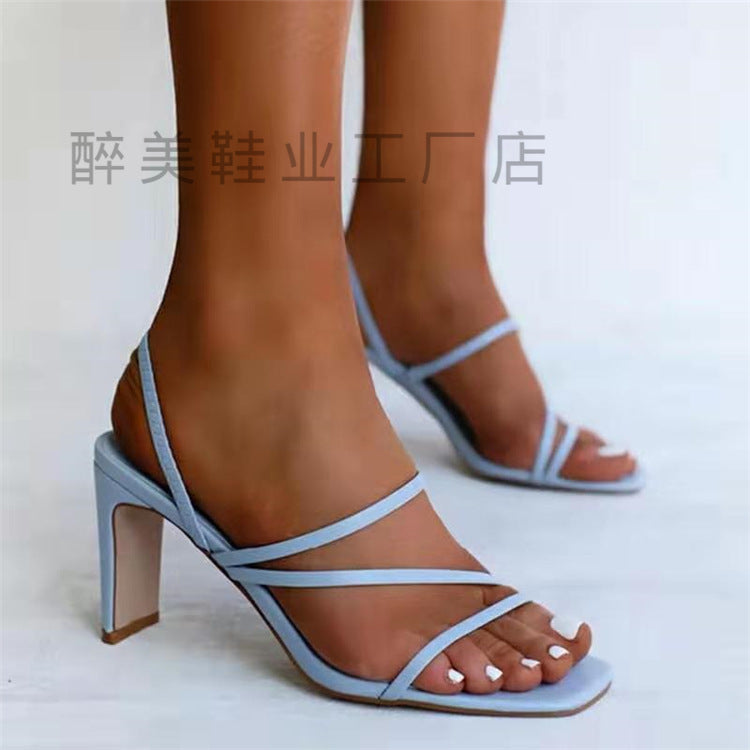 Anmutige Orthopädische Sandalen für modernen Look