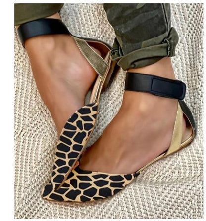 Schicke Orthopädische Sandalen mit einzigartigem Design