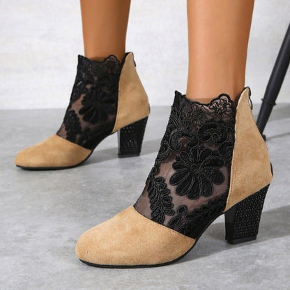 Klassische Orthopädische Sandalen mit zeitlosem Stil