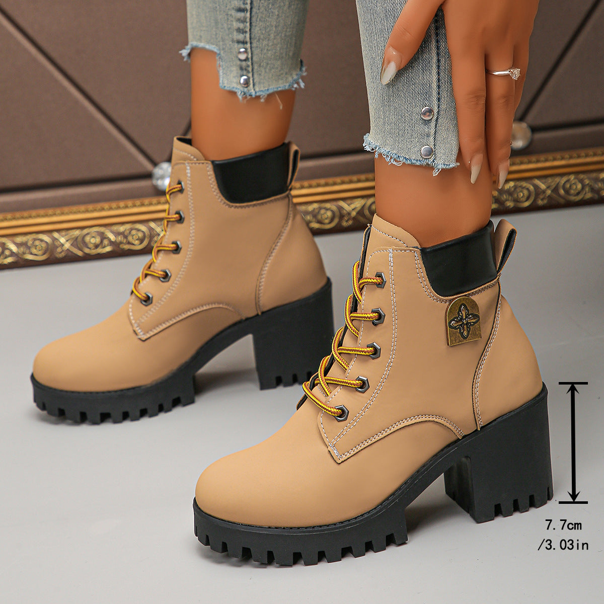 Wunderschön gefertigte Orthopädische Stiefel