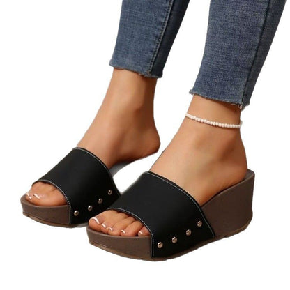 Schicke Orthopädische Sandalen mit einzigartigem Design