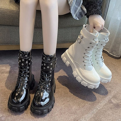 Anmutige Orthopädische Stiefel für modernen Look