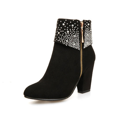 Schicke Orthopädische Stiefel mit einzigartigem Design